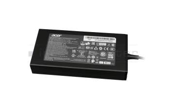 A135A013P Chicony AC-adapter 135.0 Watt